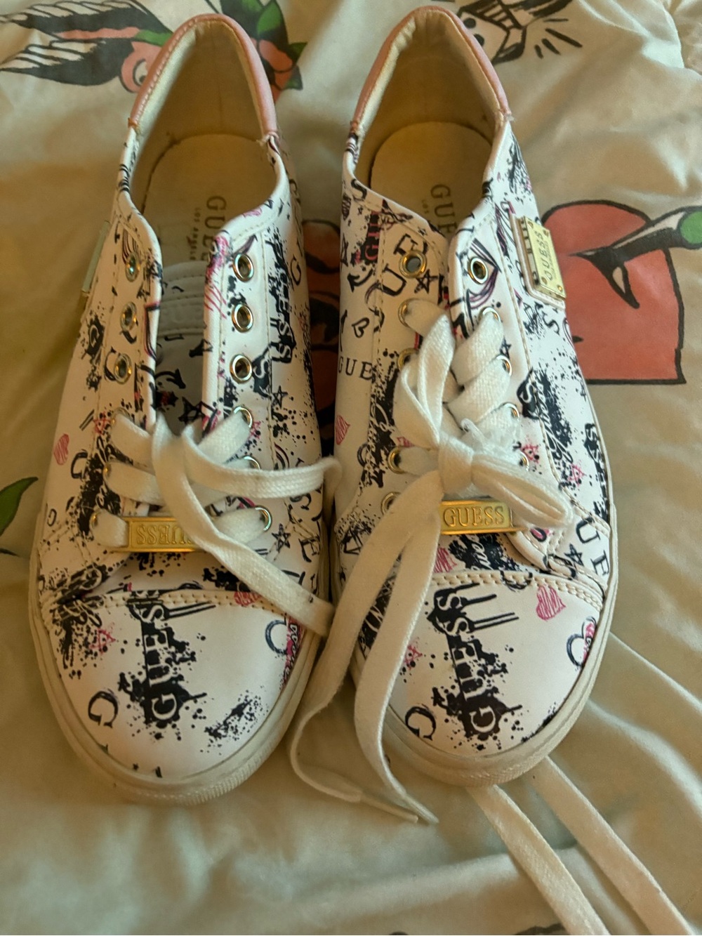 Guess White Sneakers with Black Print and Pink Accents